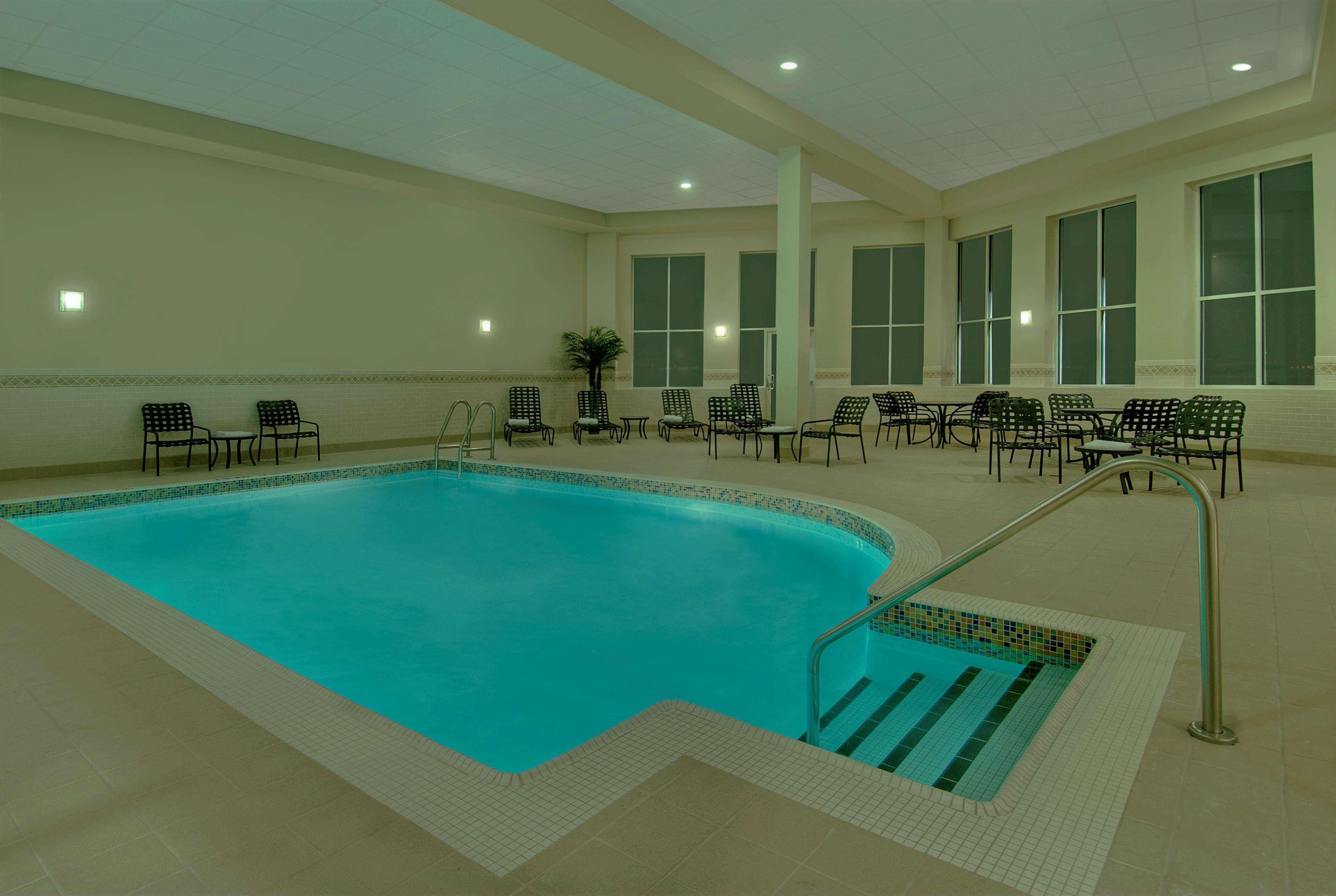 Hilton Garden Airport 3* Ottawa